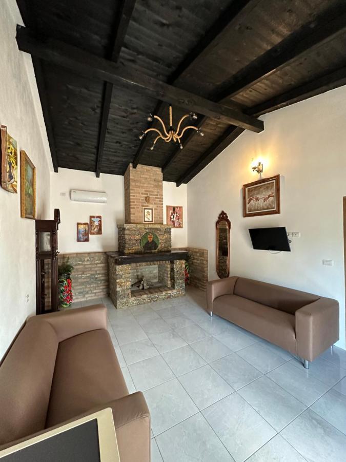Ara E Vjeter Resort Velipojë Екстериор снимка
